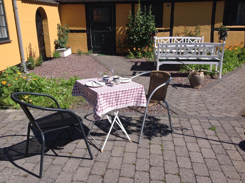 Dyrlev Bed & Breakfast Præstø Exterior foto